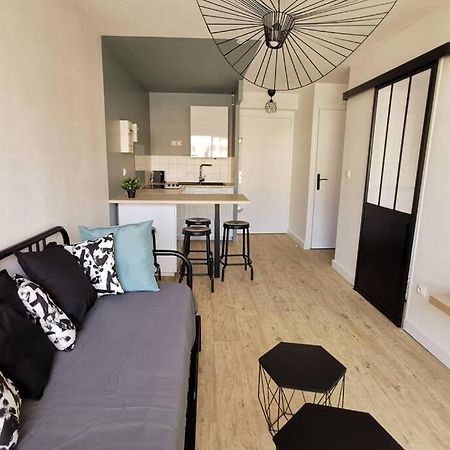 Appartement Sète La Venise du Languedoc T2 27m² et terrasse Extérieur photo