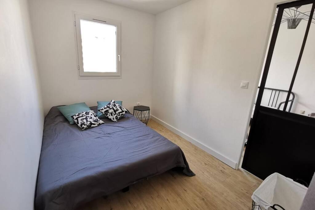 Appartement Sète La Venise du Languedoc T2 27m² et terrasse Extérieur photo